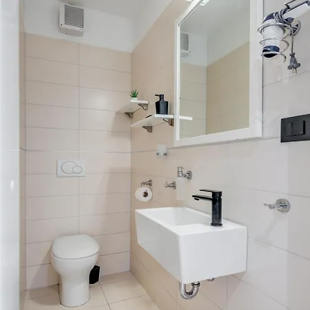 385 Luxury سبليت