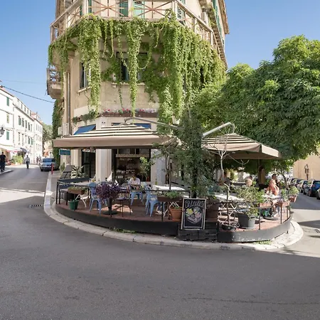 アパート 385 Luxury *