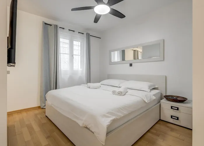 Daire 385 Luxury Split