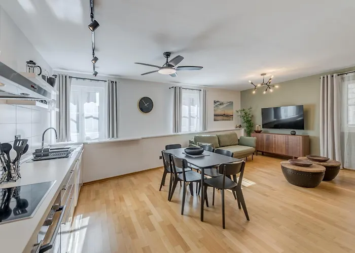 385 Luxury Daire *